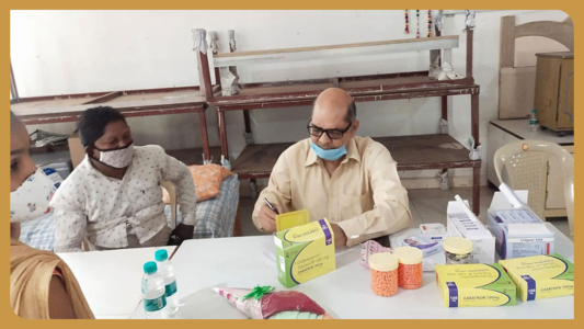 Congratulations to Shri Vijaybhai Parikhji. After this the examination of the patients started. About 188 patients were examined. Glasses were given to the patients and medicines were distributed.